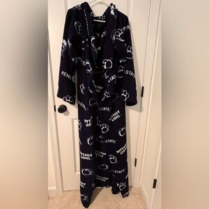 Penn State Snuggie - Wearable Fleece Blanket!